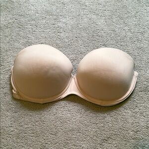 PINK Victoria's Secret Cream Strapless Bra 32DD